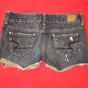 American Eagle size 00 destructed denim shorts